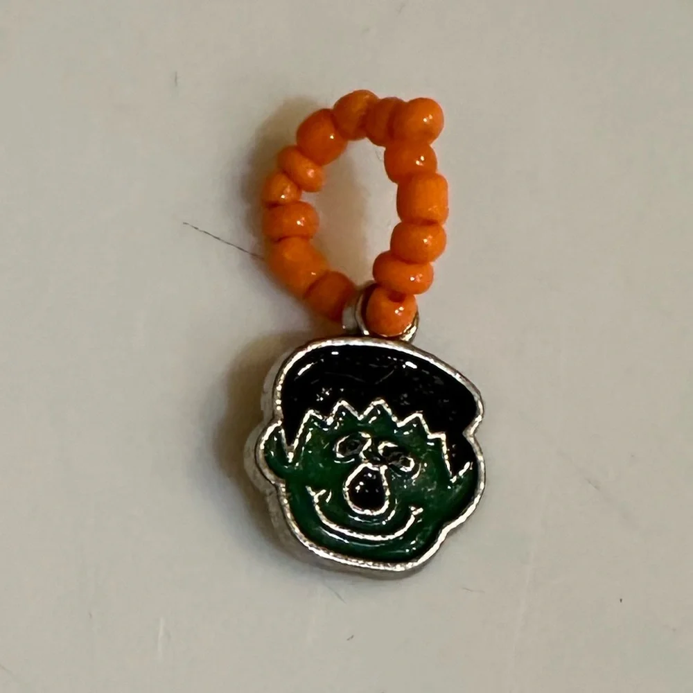 VTG FRANKENSTEIN BEADED RING CHARM HALLOWEEN JEWELRY HANG ON NECKLACE CORD .5”